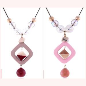 Beautiful Acrylic Pendant Necklace